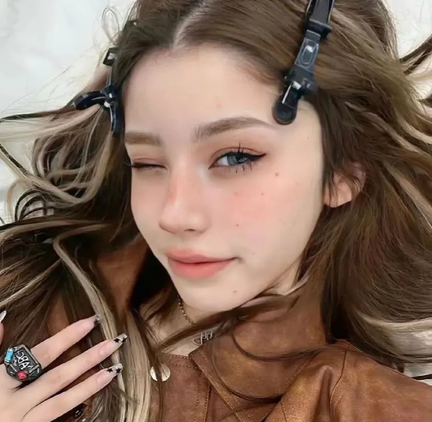 女人河